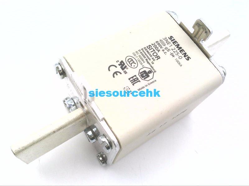 dde9e944e3d14d9fb8fae5e167bd961c-1.jpg Siemens Fuse 3NE12300 - 图片 1